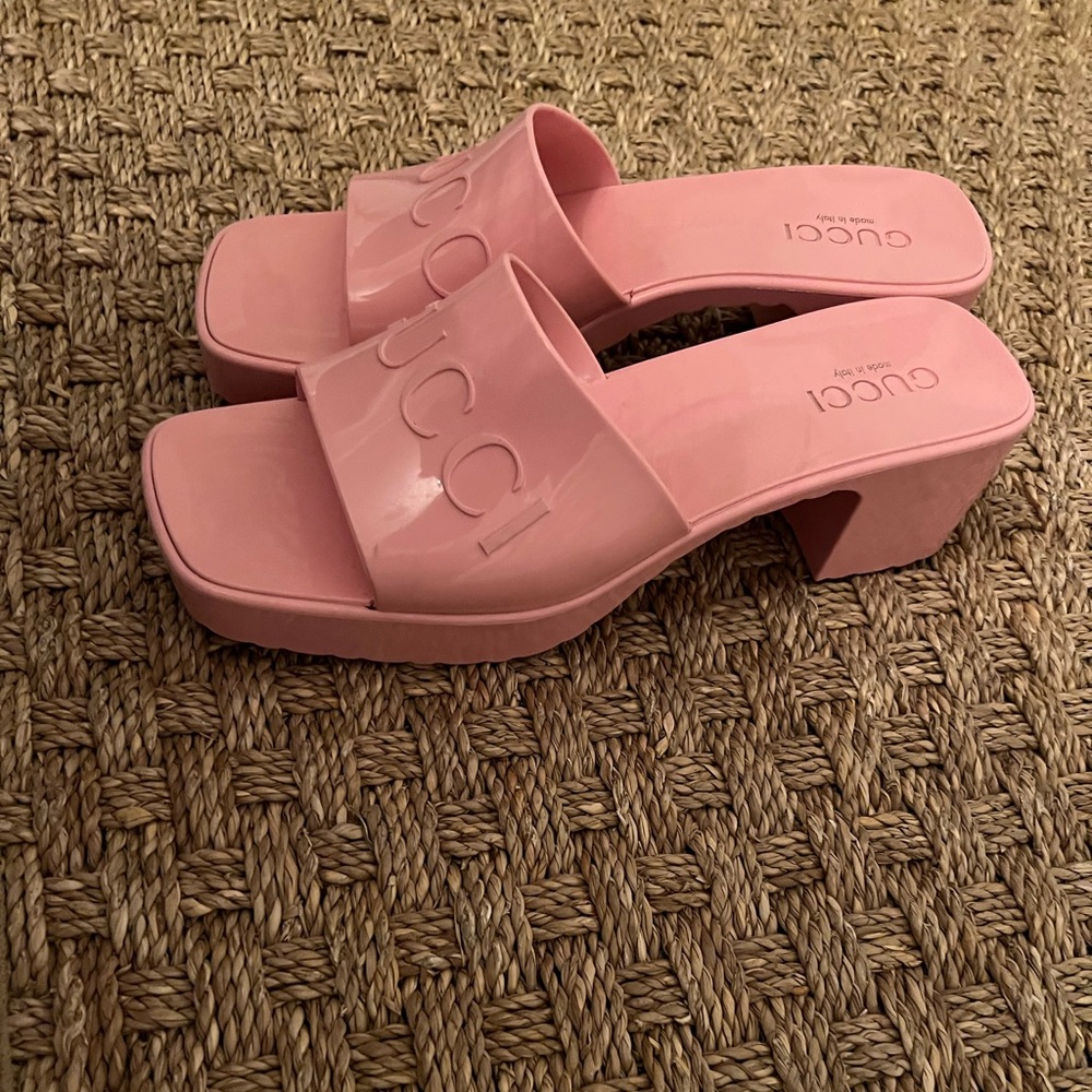 Gucci rubber sandals